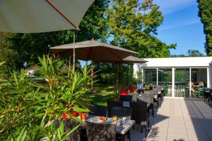 Terrasse avec vue sur le parc