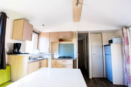 Mobil-Home Premium 4 pièces - 6/7 personnes climatisé + TV