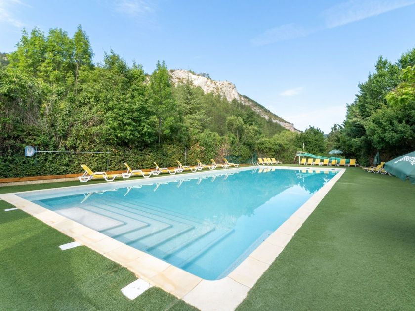 Piscine camping les Princes d'Oranges