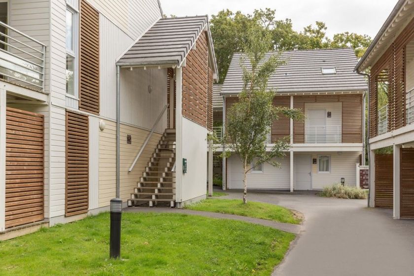 Les maisons et appartements familiaux de la résidence Le Domaine du Bois de la Grée