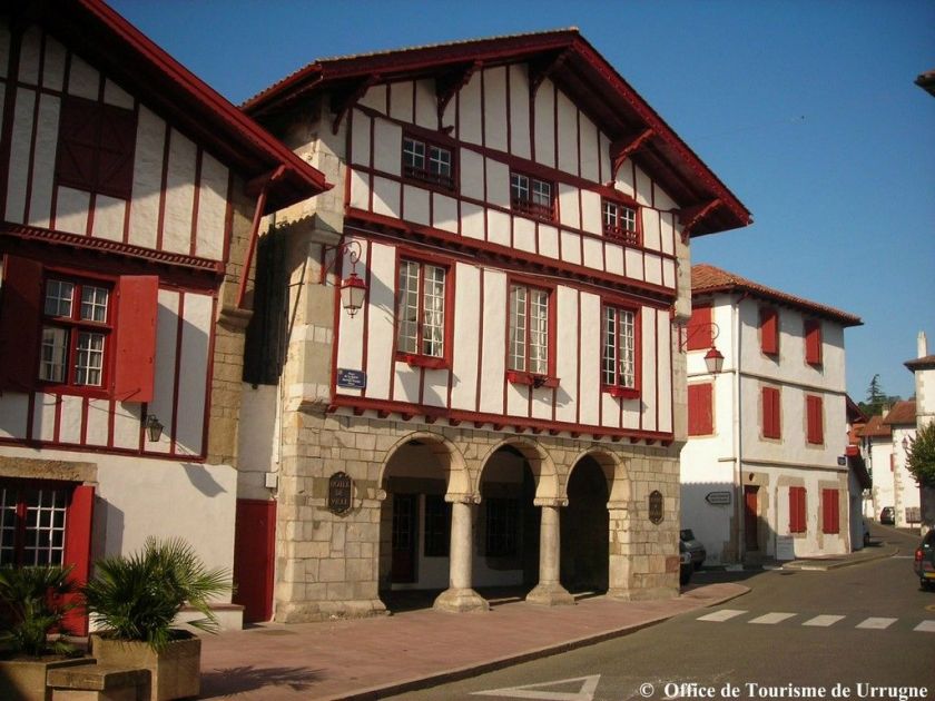 Le village d'Urrugnes, typiquement basque !